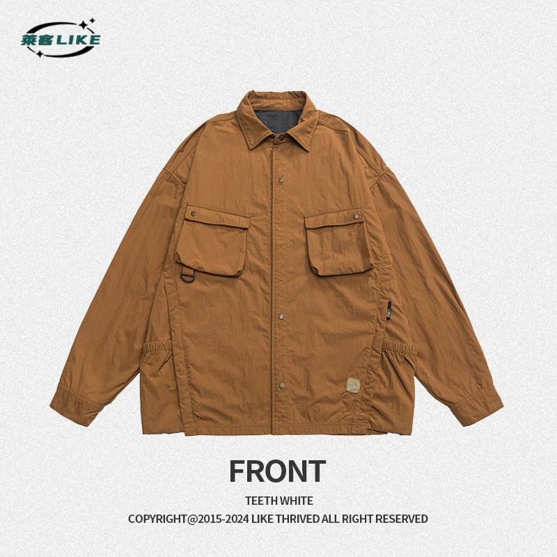 厂家直销男士宽松简约多口袋牛仔外套，休闲风格，免烫处理