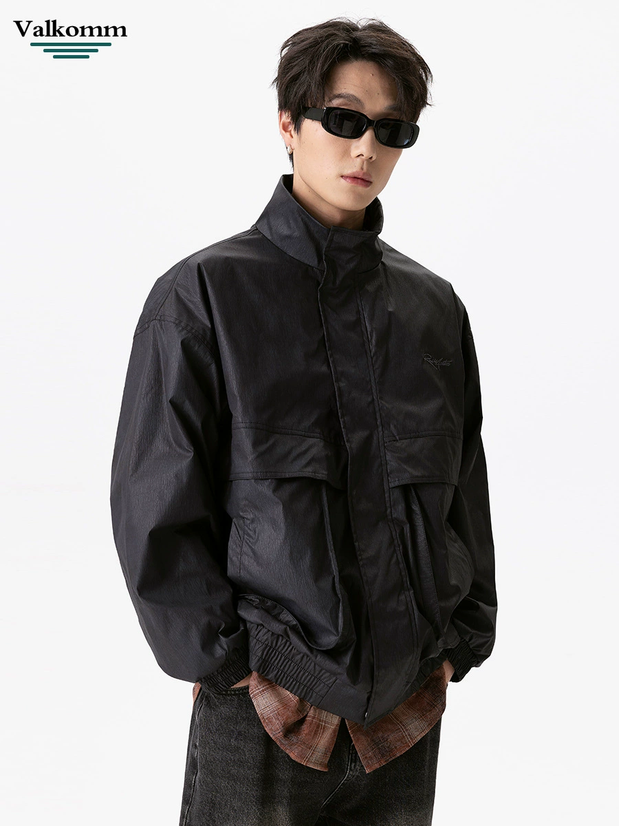 厂家直销男士宽松飞行夹克，透气耐磨高街休闲外套，春秋季节，多口袋刺绣设计