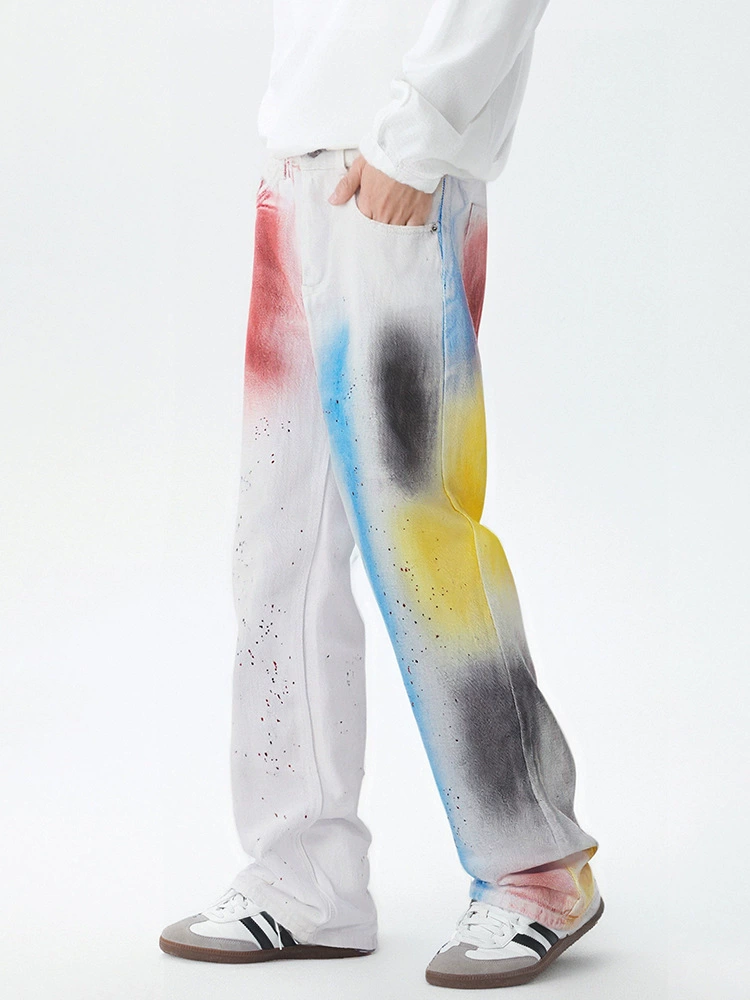 厂家直销男士宽松涂鸦牛仔裤，直筒设计，春秋休闲风格，水洗工艺，青少年潮流搭配。