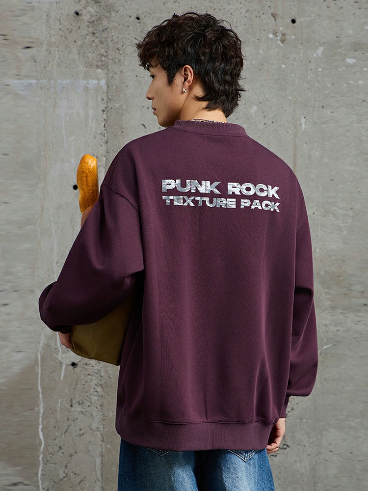 厂家直销男士潮牌宽松牛仔外套，印花设计，休闲风格，春秋款，多口袋功能