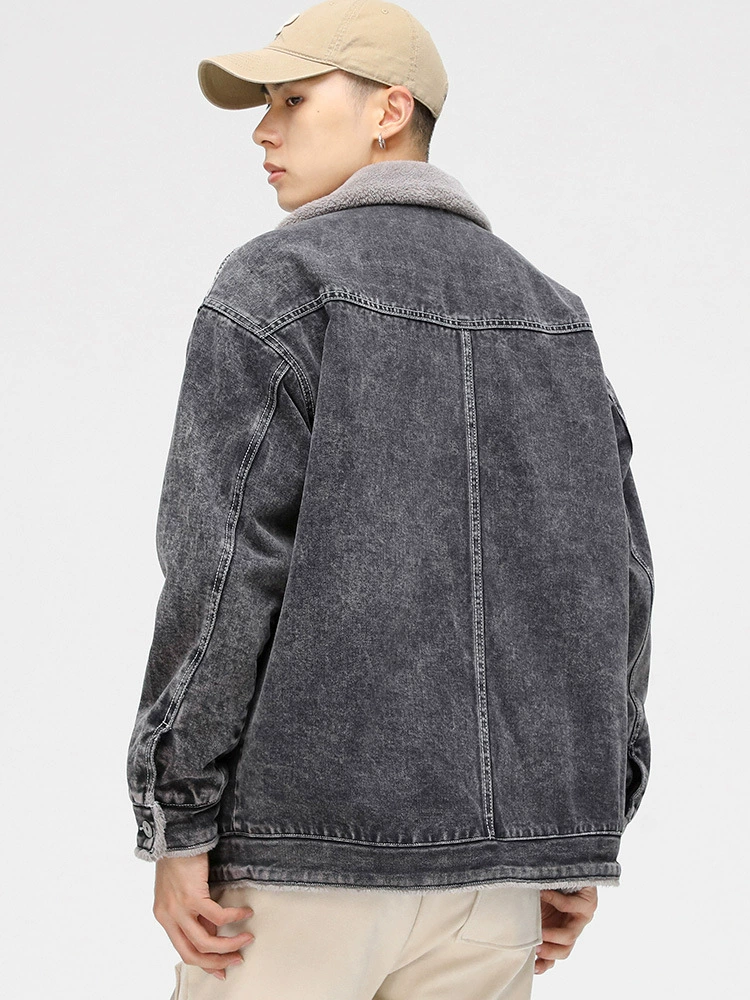 厂家直销男士宽松复古黑白拼色牛仔外套，冬季休闲风格，耐磨立体大口袋设计