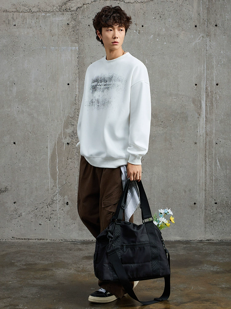 厂家直销男士宽松印花短袖卫衣，休闲风格，春秋季适合青少年穿着