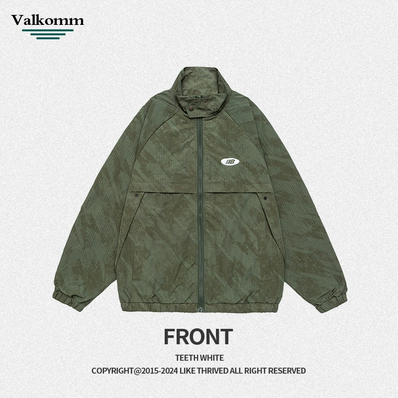 厂家直销男士宽松防风防水牛仔外套，运动休闲，高街风格刺绣设计