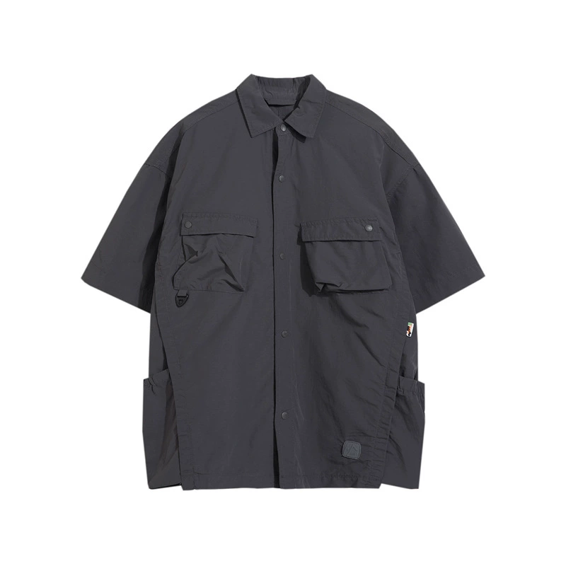 厂家直销青年宽松型短袖开衫衬衣，夏季旅游必备，精梳棉防皱耐磨，日式复古风格