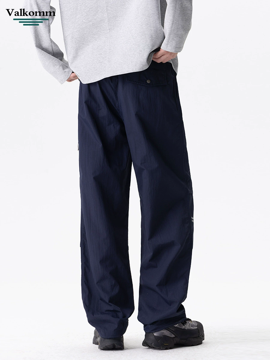 厂家直销男士宽松工装裤，时尚直筒，高街休闲风格，适合春秋，多口袋防水耐磨设计