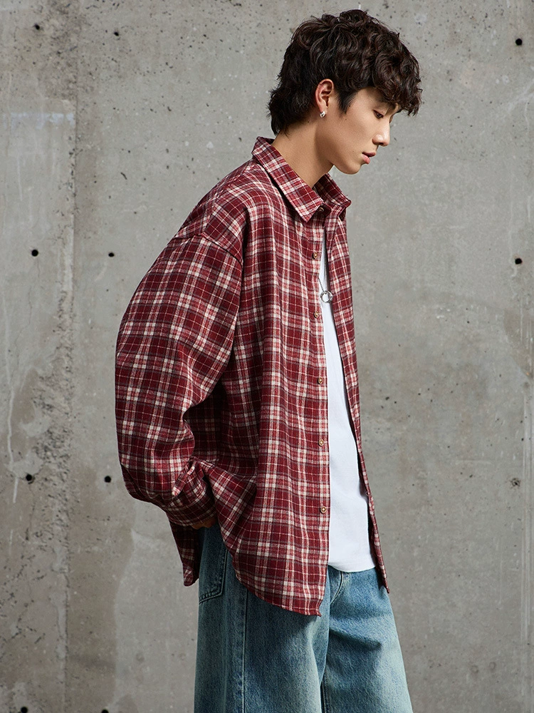 厂家直销男士宽松透气牛仔外套，复古翻领设计，日常休闲，免烫处理，不容错过的时尚选择