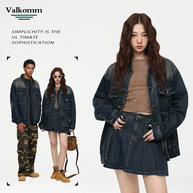 厂家直销青年复古水洗宽松牛仔外套夹克，春秋休闲，多口袋耐磨设计