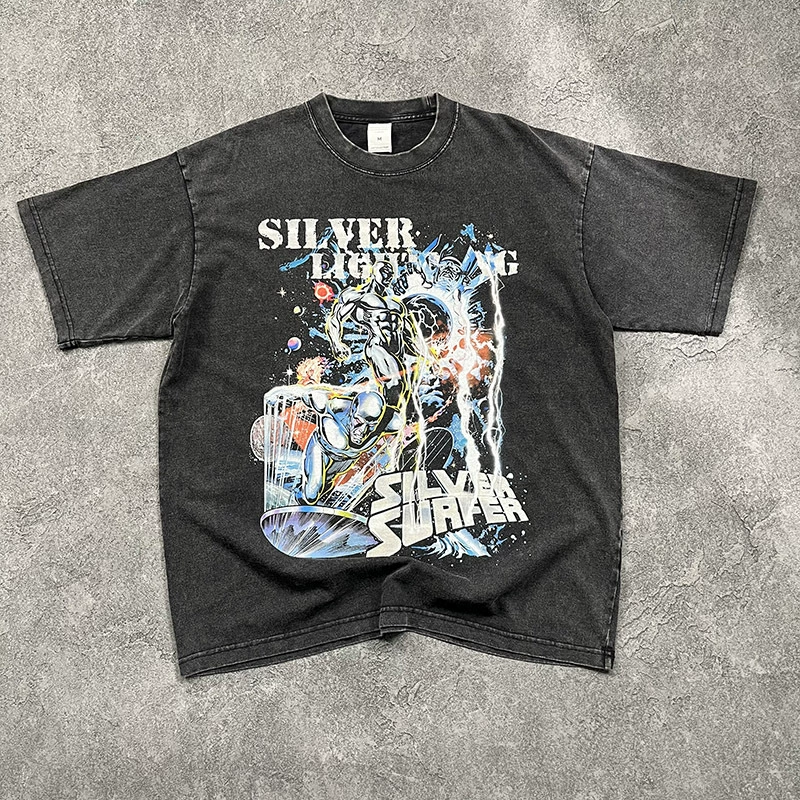 厂家直销青年男士宽松水洗做旧牛仔外套，街头嘻哈风格，多口袋设计，适合夏季休闲场景