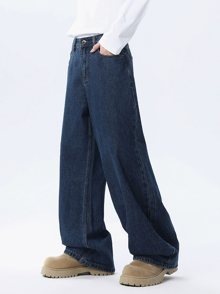 厂家直销男士复古水洗深蓝色显瘦宽松牛仔裤，直筒款式，适合秋季通勤，上班必备长裤