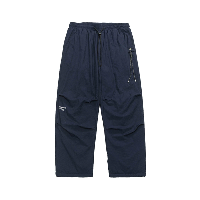 厂家直销男士加厚保暖白鸭绒牛仔裤，直筒版型，冬季休闲风格，多口袋设计，防寒防风，时尚流行。