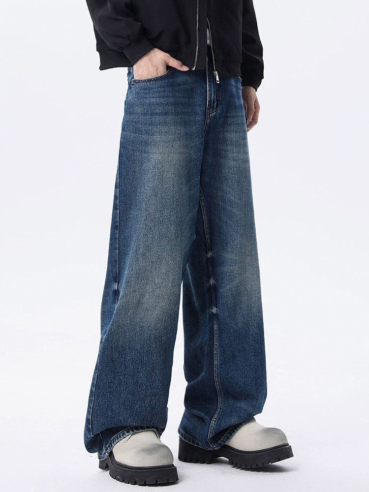 厂家直销男士宽松水洗做旧牛仔裤，深蓝色直筒版型，适合春秋休闲场景，青春流行风格