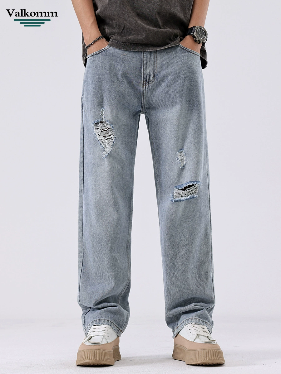 厂家直销男士宽松破洞牛仔裤，夏季休闲直筒长裤，多口袋水洗工艺