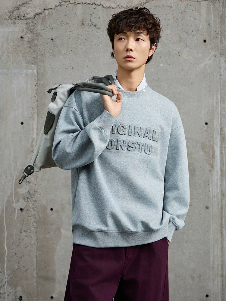 厂家直销男士宽松字母印花牛仔外套，休闲风格，春秋季节可搭配