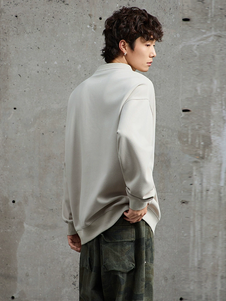 厂家直销男士宽松牛仔外套，休闲风格，免烫处理，简约设计，适合春秋季