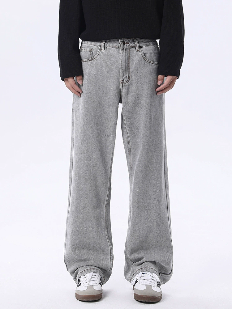 厂家直销男士宽松水洗仿旧牛仔裤，直筒版型，秋季休闲风格，百搭长裤设计
