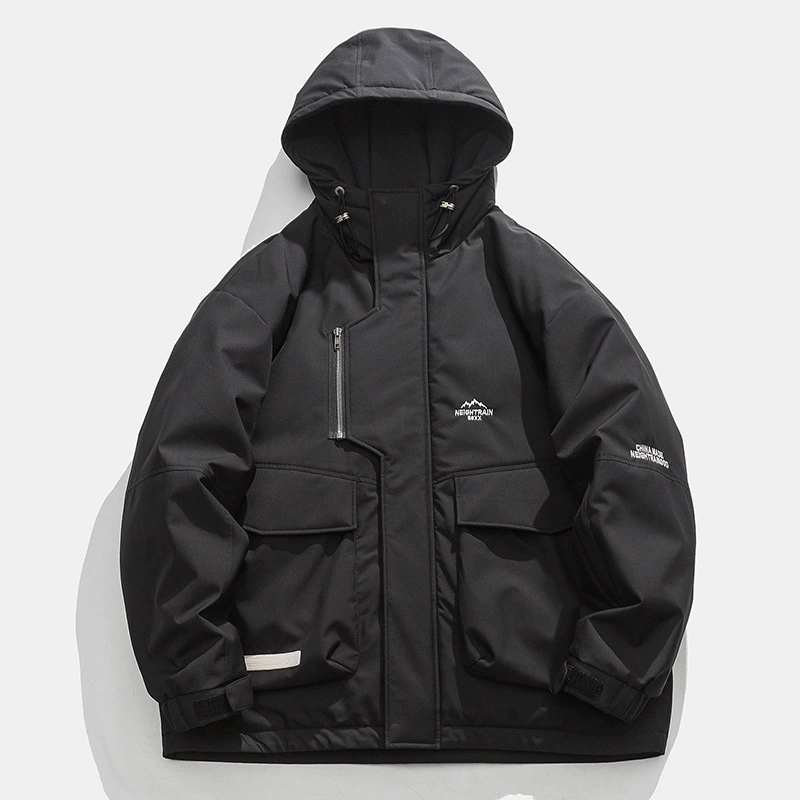 厂家直销青少年宽松白鸭绒连帽外套，冬季加厚日系复古款，防寒保暖，休闲风格