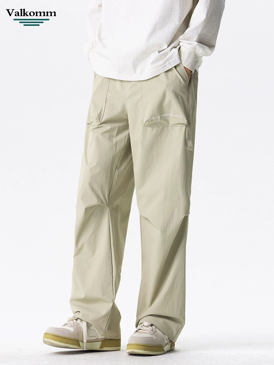 厂家直销男士宽松休闲工装裤，直筒型，高街时尚，夏季休闲，刺绣口袋设计，耐磨防撕裂