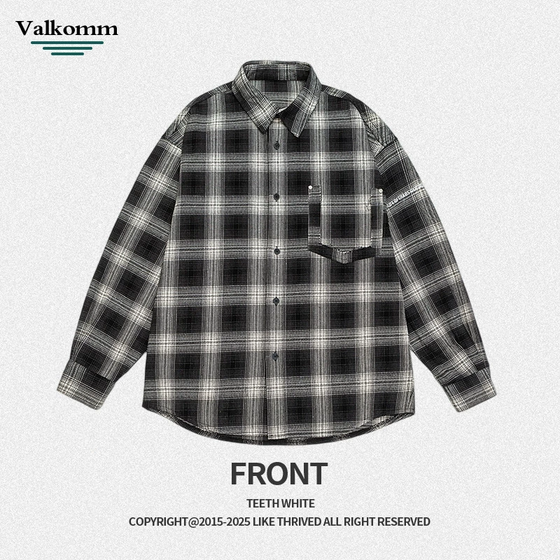 厂家直销男士宽松格子牛仔外套，秋冬街头风格，透气耐磨设计