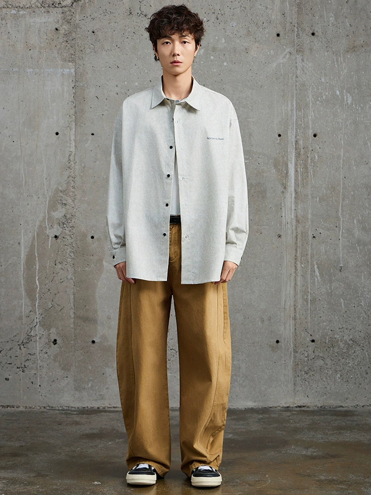 厂家直销男士宽松印花牛仔外套，春秋休闲风格，透气耐磨设计