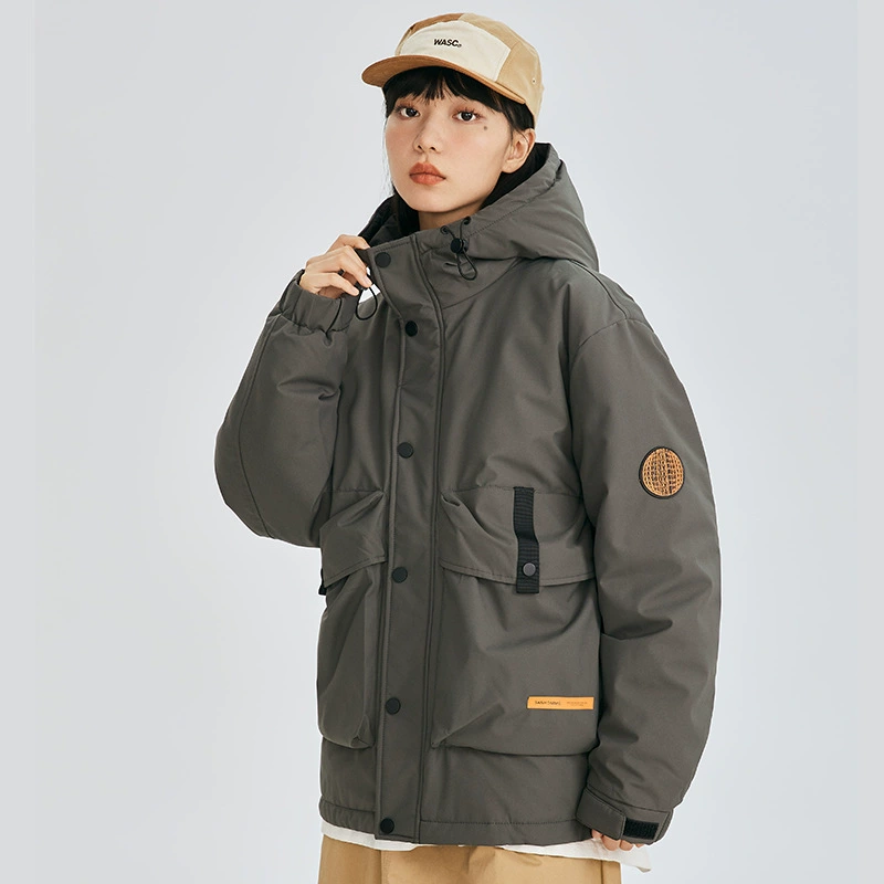 厂家直销男士加厚防风连帽羽绒服，修身冬季休闲外套，适合户外活动，时尚青年风格