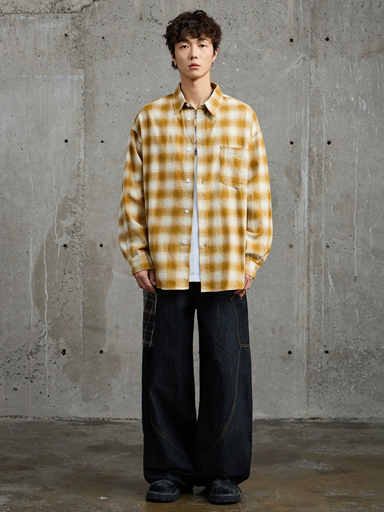 厂家直销男士宽松拼色格子牛仔外套，秋冬休闲款，透气可机洗设计