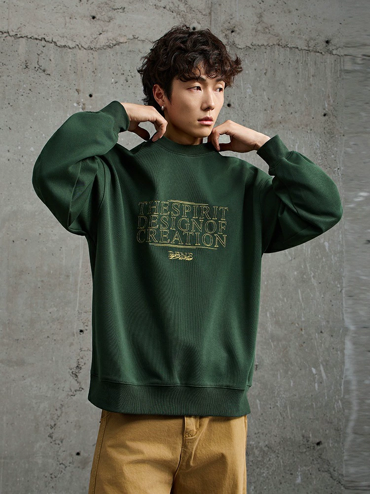 厂家直销青少年宽松刺绣牛仔外套，春秋休闲风格，字母图案设计