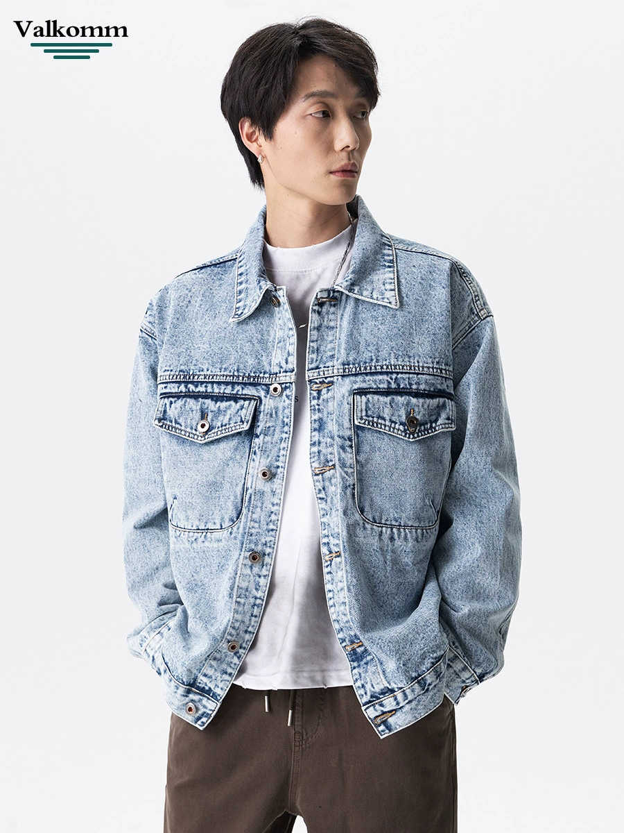 厂家直销男士宽松复古蓝牛仔外套，时尚简约设计，春秋休闲，免烫处理多口袋夹克