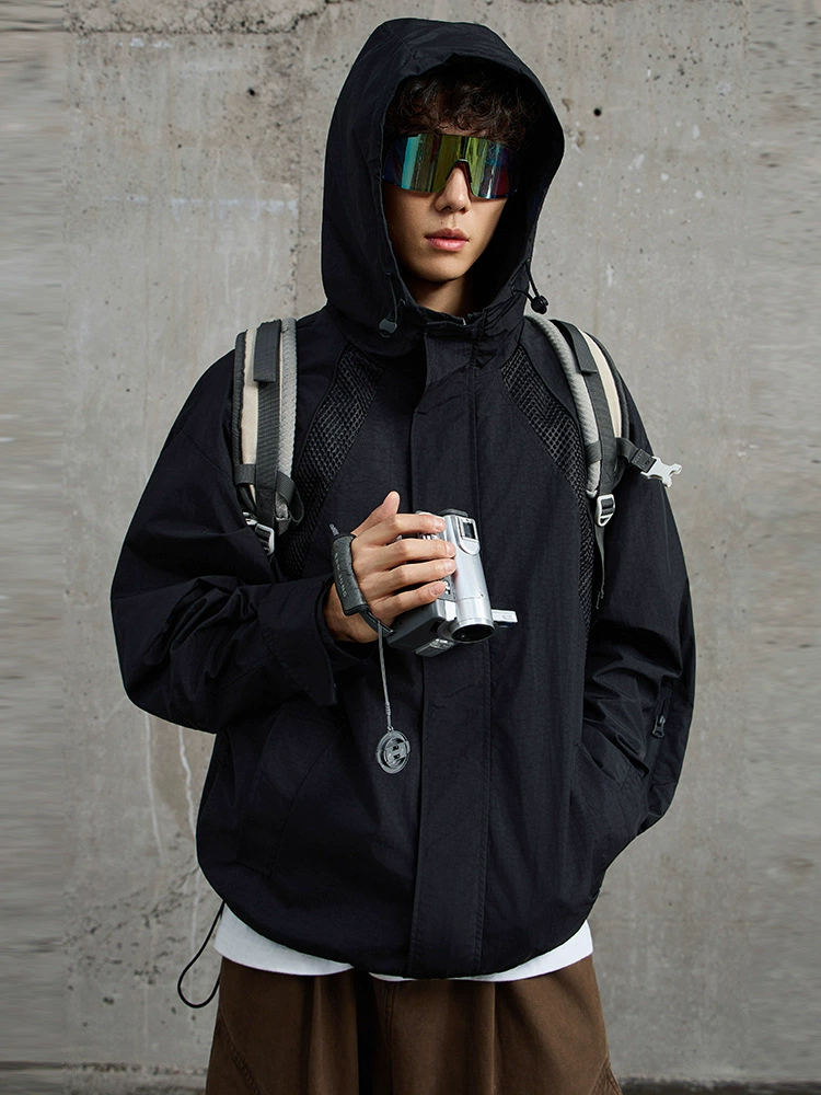 厂家直销青少年宽松拼接防风透气牛仔外套，春秋休闲，免烫处理多口袋设计