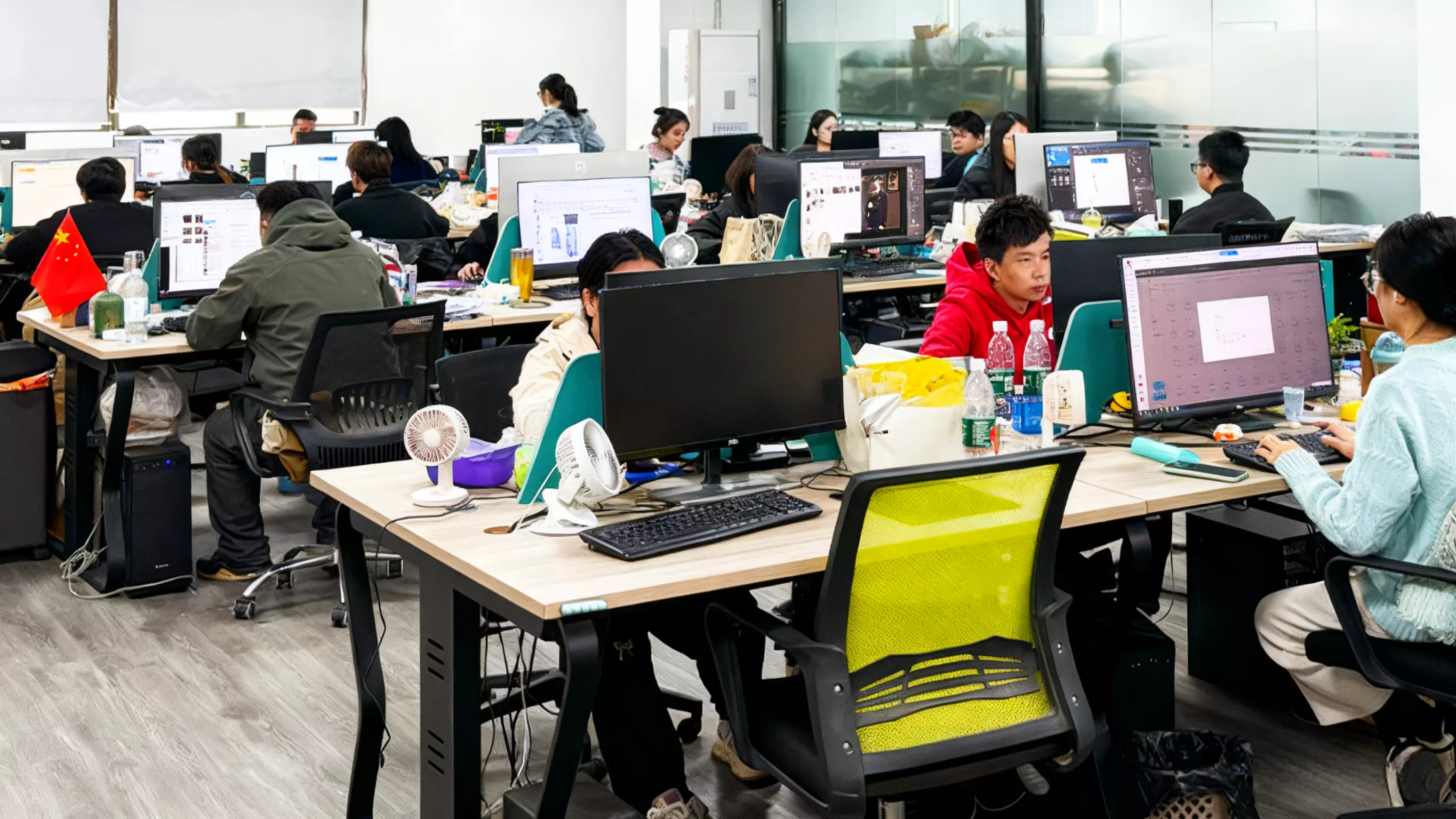 有明确负责人和问题解决机制