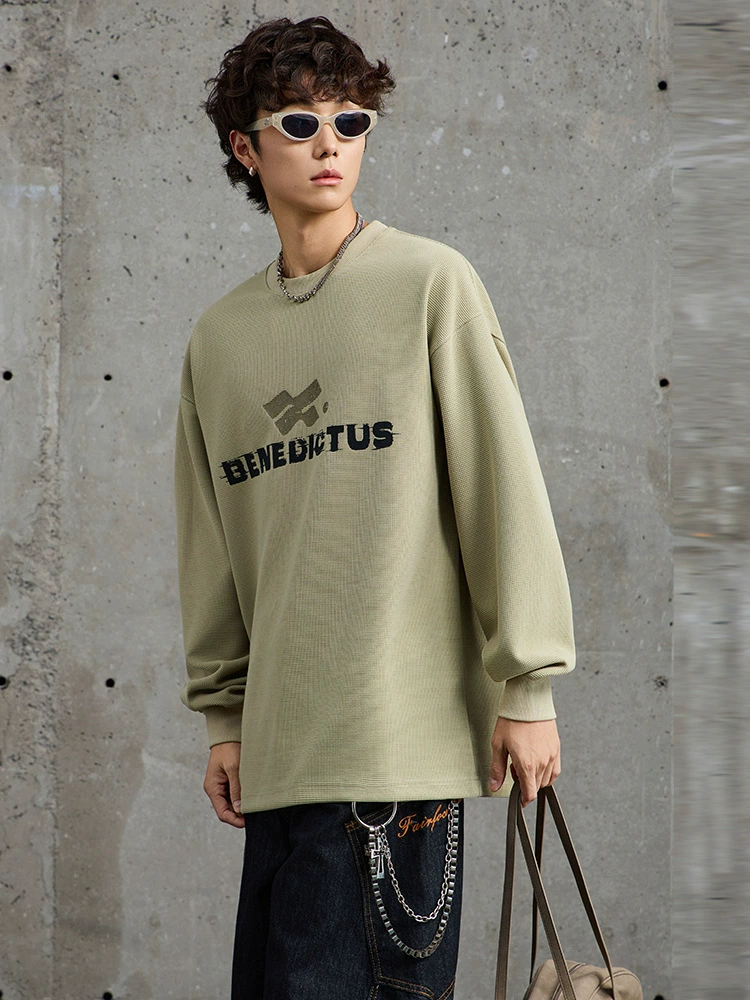 厂家直销男士宽松印花牛仔外套，休闲风格，适合春秋季，轻便透气