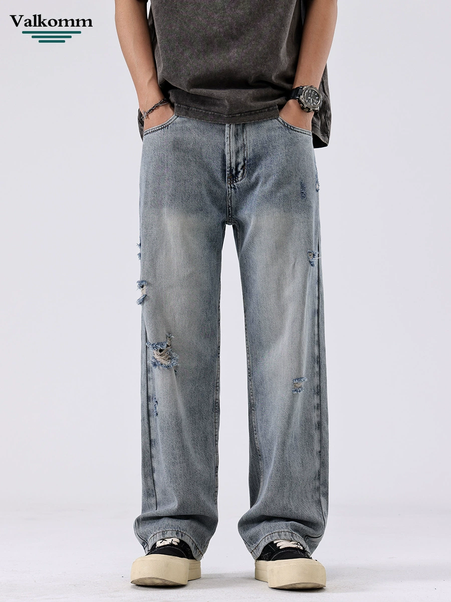 厂家直销男士宽松破洞牛仔裤，夏季休闲长裤，水洗工艺直筒设计