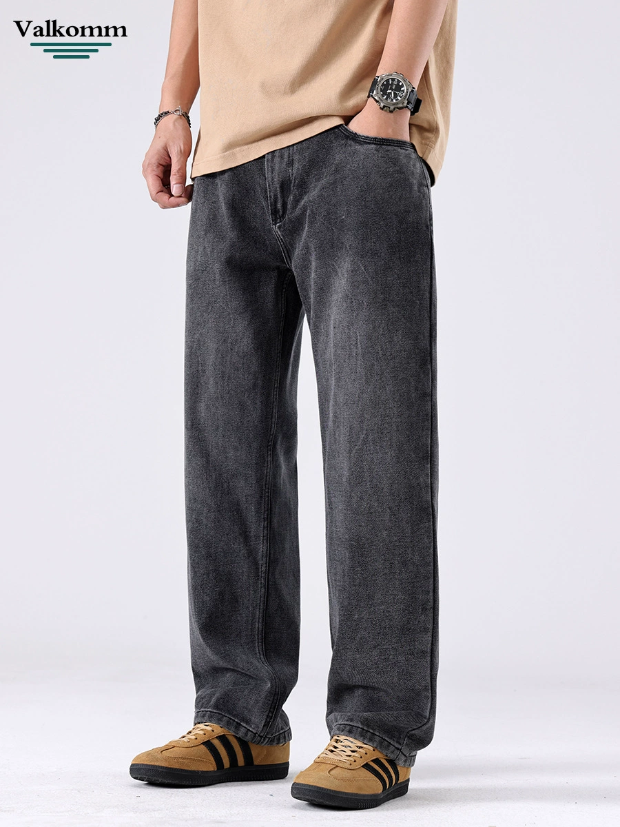 厂家直销男士修身黑灰水洗牛仔裤，直筒版型，夏季休闲，通勤必备