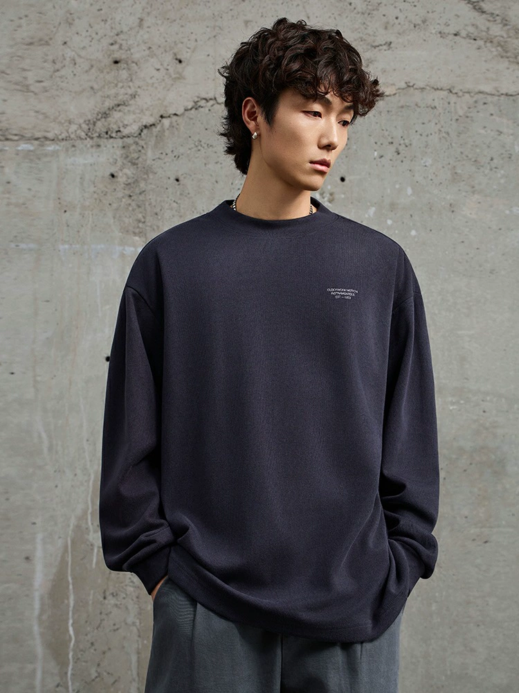 厂家直销男士修身宽松牛仔外套，秋冬休闲风格，防皱高弹磨毛设计