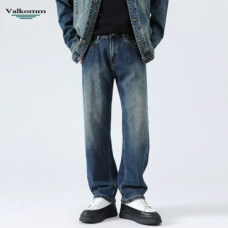 厂家直销男士水洗牛仔裤，直筒修身版型，春秋季休闲日常，多口袋设计