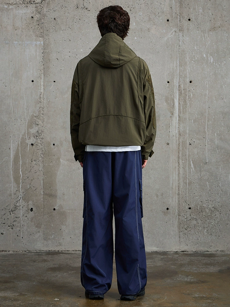 厂家直销青年款宽松拼接夹克外套，运动风格，防风透气，适合春秋季节