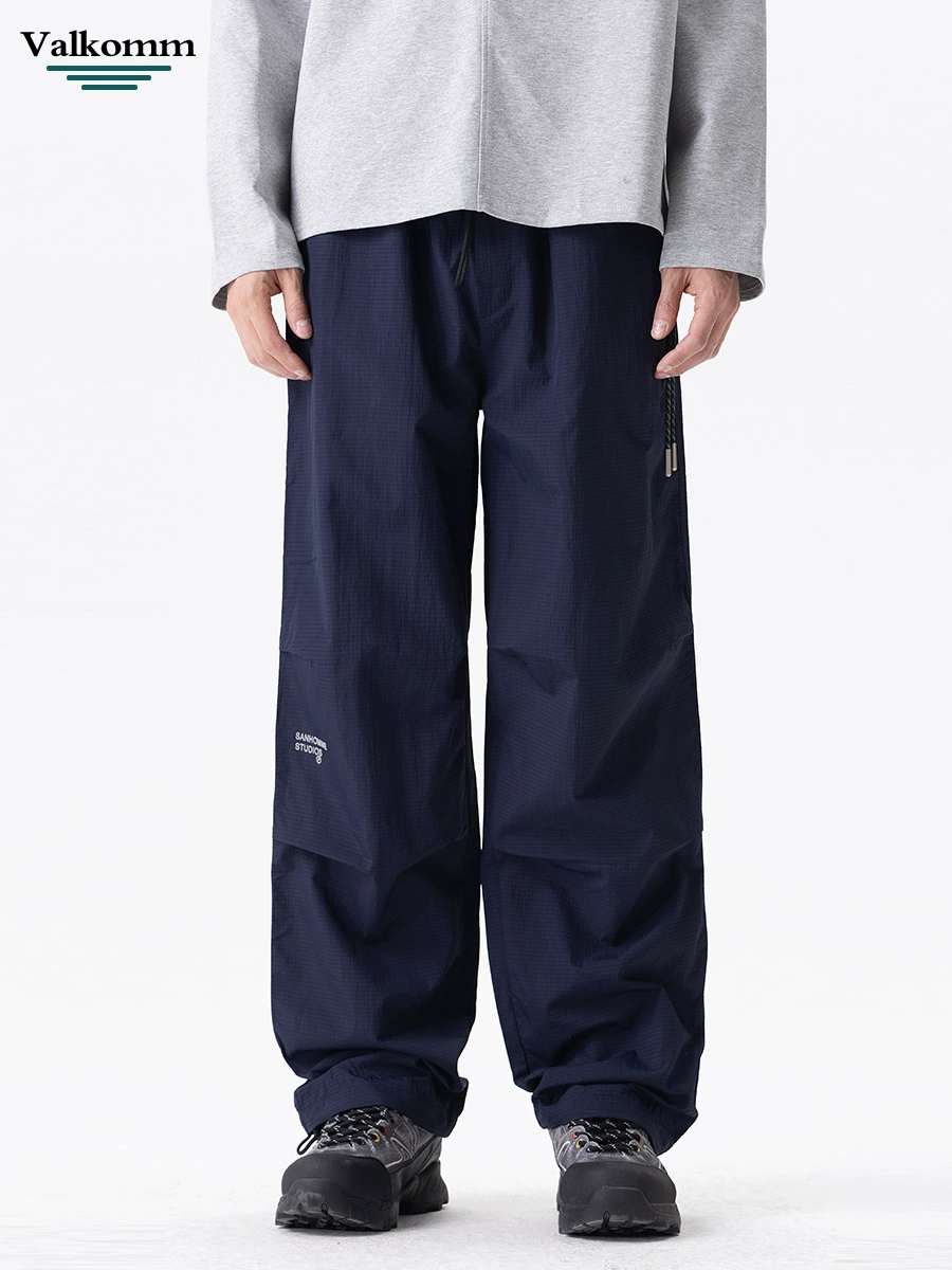 厂家直销男士宽松工装裤，时尚直筒，高街休闲风格，适合春秋，多口袋防水耐磨设计
