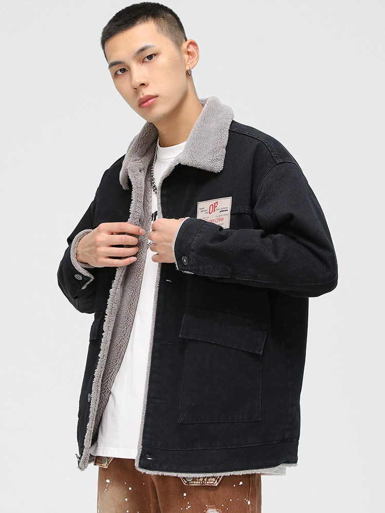 厂家直销男士宽松复古黑白拼色牛仔外套，冬季休闲风格，耐磨立体大口袋设计