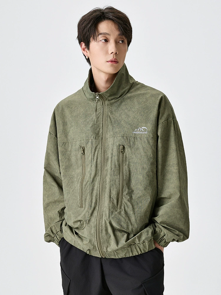 厂家直销男士宽松轻薄休闲牛仔外套,春秋季，多口袋、防风刺绣设计