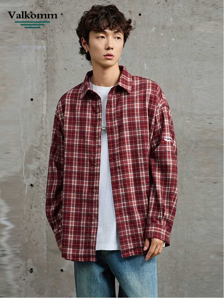 厂家直销男士宽松透气牛仔外套，复古翻领设计，日常休闲，免烫处理，不容错过的时尚选择