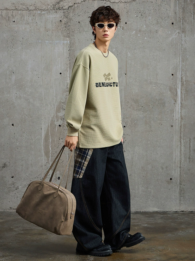 厂家直销男士宽松印花牛仔外套，休闲风格，适合春秋季，轻便透气