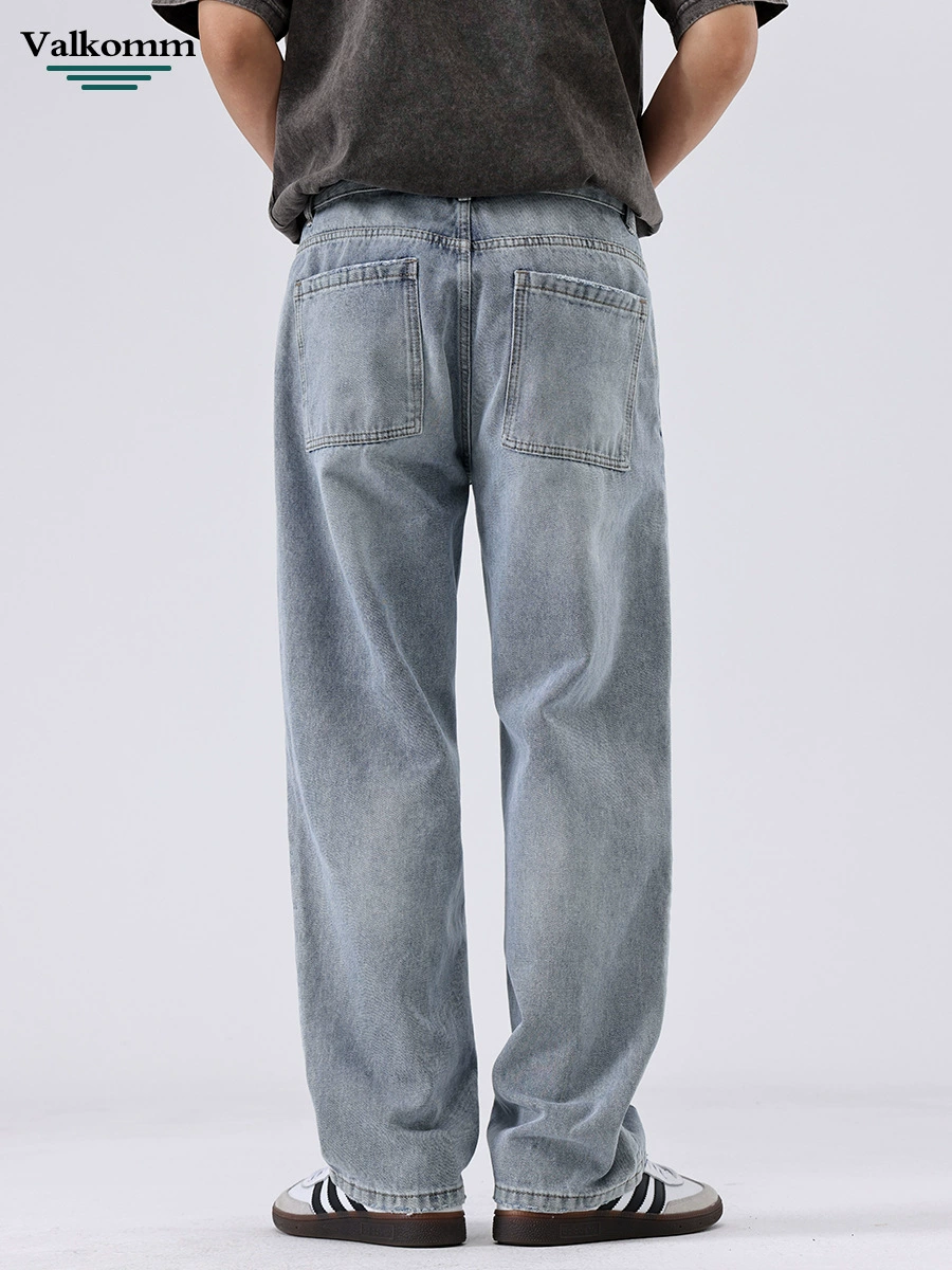 厂家直销男士宽松破洞牛仔裤，夏季休闲直筒长裤，多口袋水洗工艺