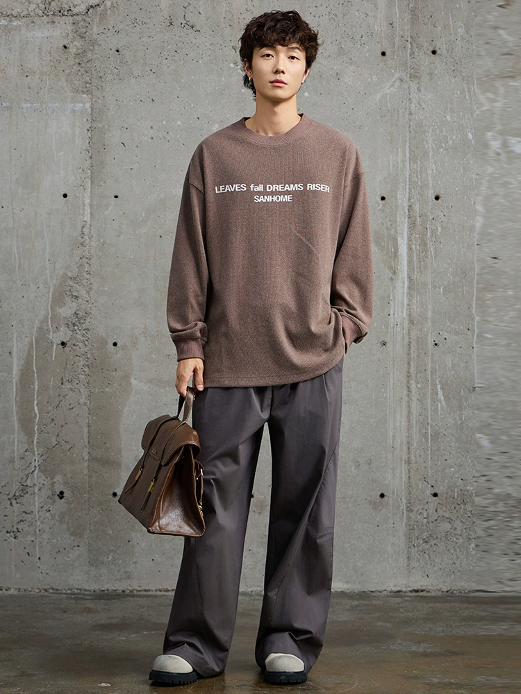 厂家直销男士宽松印花牛仔外套，休闲风格，数码印花设计