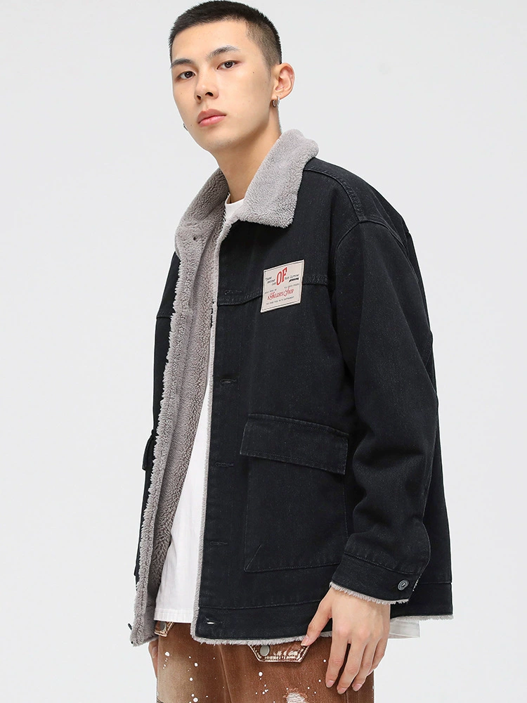 厂家直销男士宽松复古黑白拼色牛仔外套，冬季休闲风格，耐磨立体大口袋设计
