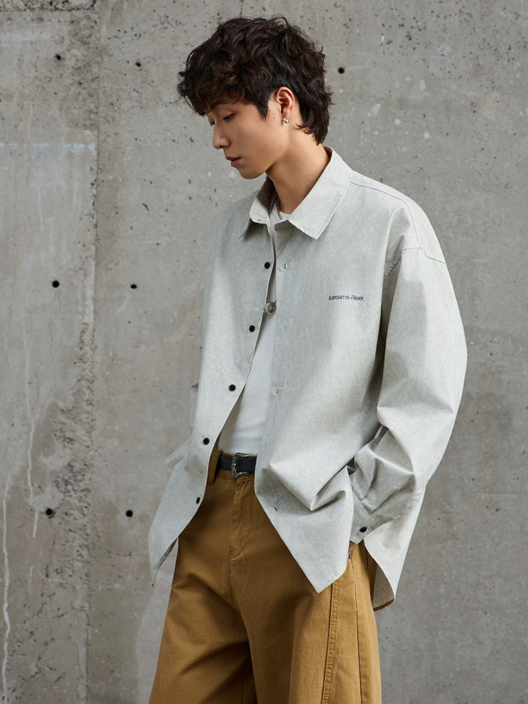 厂家直销男士宽松印花牛仔外套，春秋休闲风格，透气耐磨设计