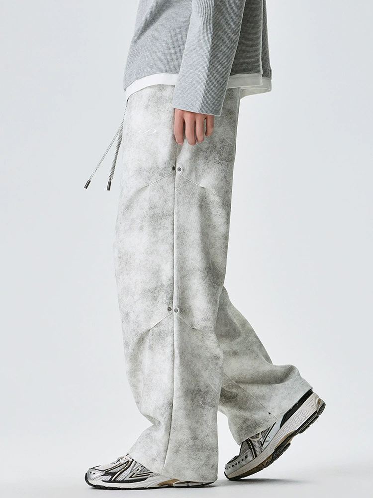 厂家直销男士宽松修身牛仔裤，时尚直筒设计，秋冬休闲风格，多口袋实用款式