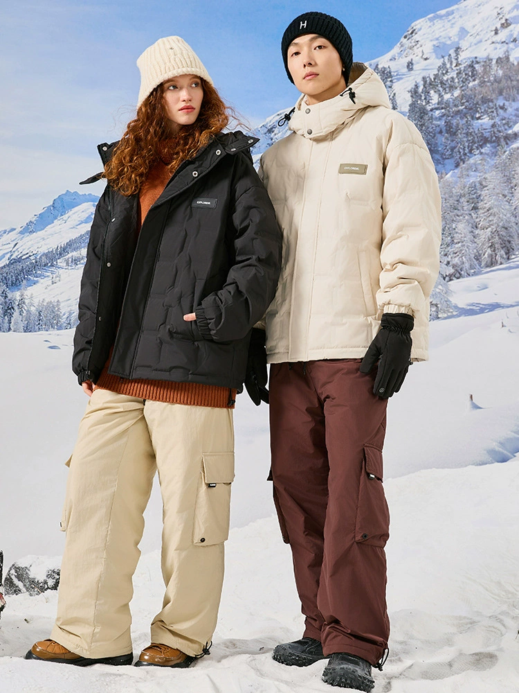 厂家直销男士加厚防寒黑色连帽牛仔外套，修身版型，冬季运动，防风抗寒设计